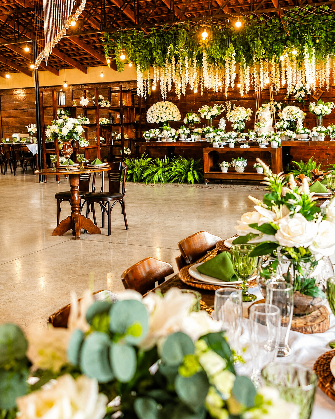 Salão preparado para casamento
